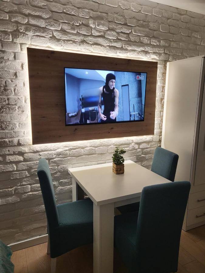 Harmony Suites Sajmiste ภายนอก รูปภาพ