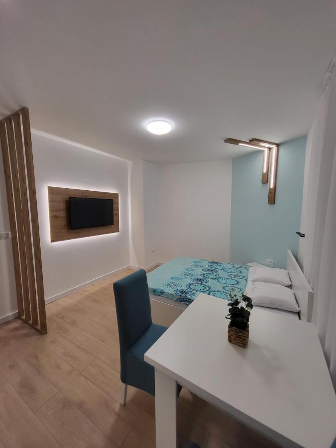 Harmony Suites Sajmiste ภายนอก รูปภาพ