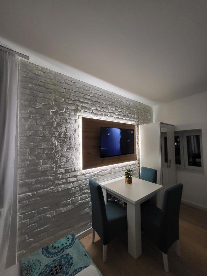 Harmony Suites Sajmiste ภายนอก รูปภาพ